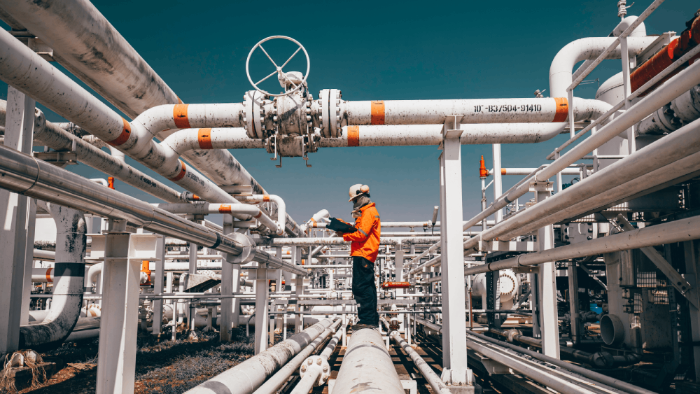 Heisco wins $359m oil contract in Kuwait